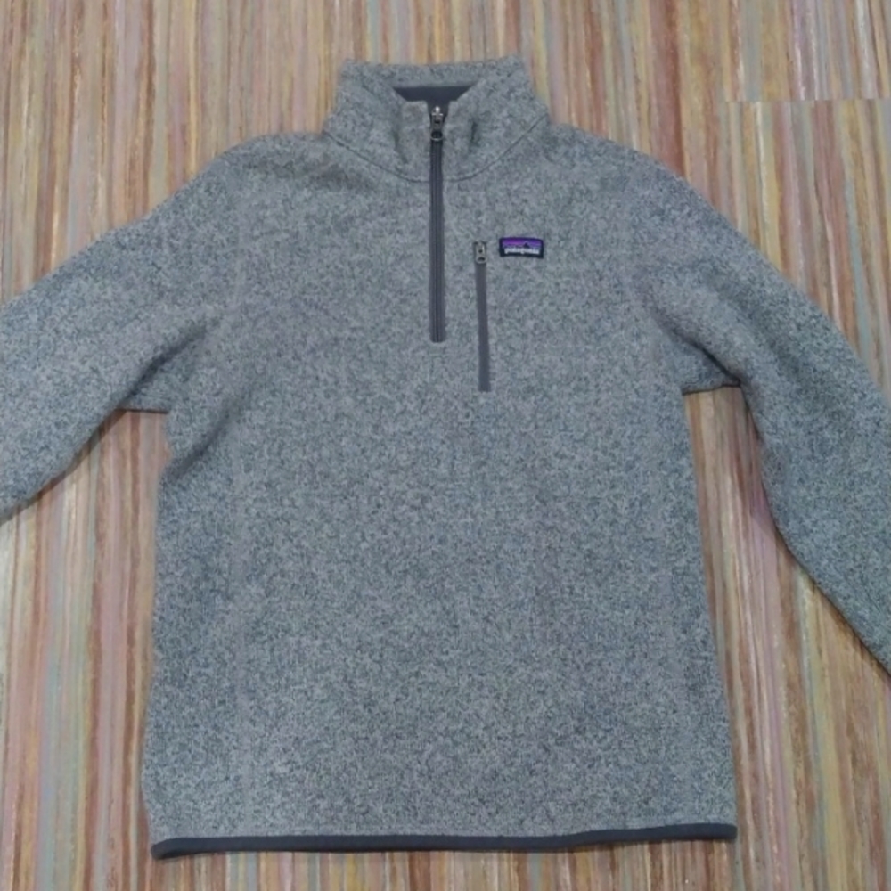Patagonia pull over